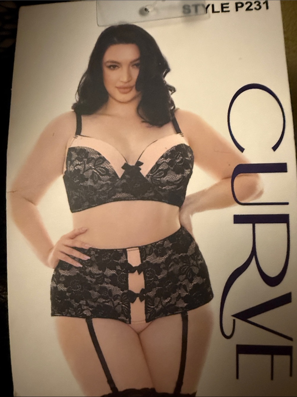 Fantasy Curve Elegant Lace Black and Cream Bra set